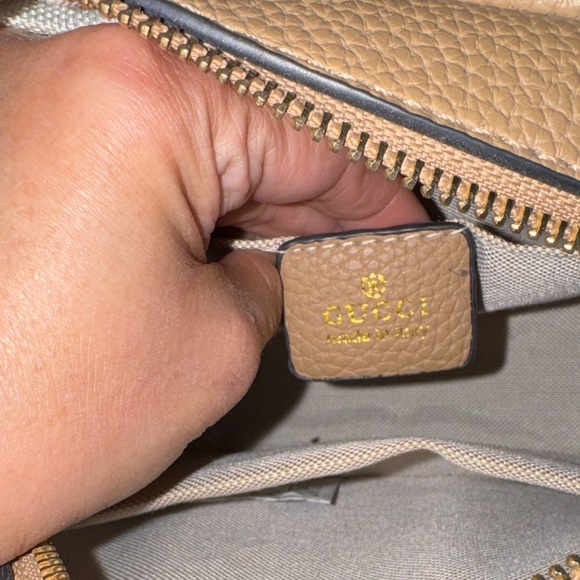 Beige Faux Leather Crossbody Bag GG Gently used - Picture 6 of 8